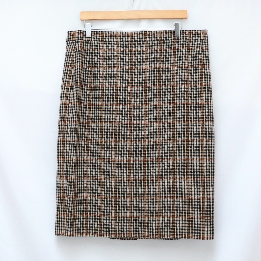 DAKS Signature pencil skirt straight short knee length brown plaid window pane
